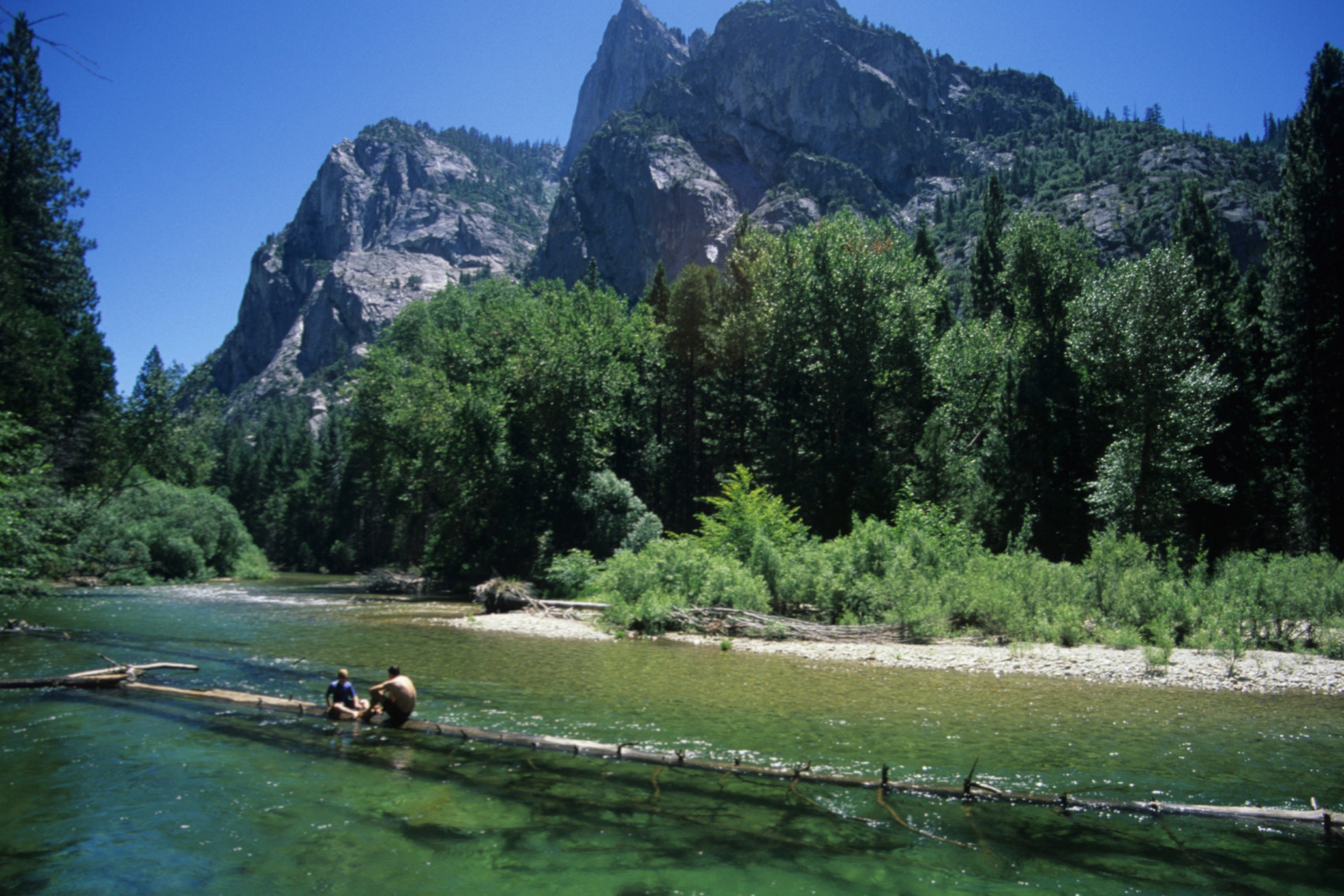 Kings Canyon Scenic Byway one of the most scenic drives in California